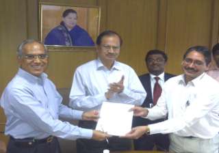 it secy s k prabakar among ias officials... it secy s k prabakar among ias officials...