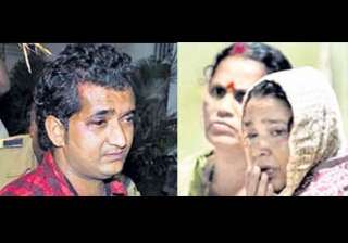 mumbai actor throws acid on bar girl - India TV mumbai actor throws acid on bar girl - India TV