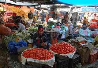 delhi vegetable prices rise again unseasonal rain... delhi vegetable prices rise again unseasonal rain...