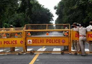 delhi police sets up police citizen community... delhi police sets up police citizen community...