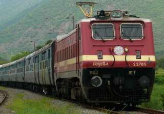 cbi suspects scam of over 4 000 crore in railways... cbi suspects scam of over 4 000 crore in railways...
