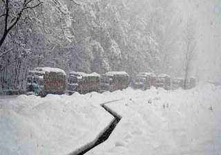 unabated cold wave in kashmir kargil freezes -... unabated cold wave in kashmir kargil freezes -...