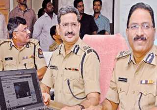 policeman two gangsters killed in telangana... policeman two gangsters killed in telangana...