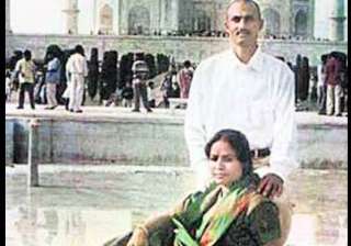 key witness in sohrabuddin case retracts... key witness in sohrabuddin case retracts...