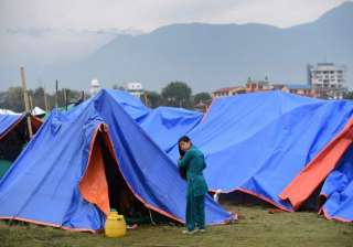 india dispatches 8 450 tents to quake hit nepal -... india dispatches 8 450 tents to quake hit nepal -...