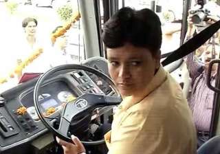 dtc gets its first woman bus driver - India TV dtc gets its first woman bus driver - India TV