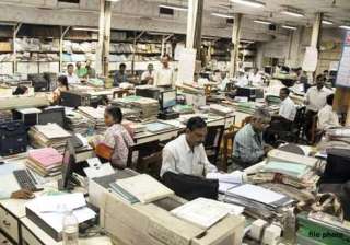 babus need govt nod before accepting gifts of... babus need govt nod before accepting gifts of...