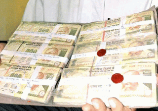 fake notes seized near bangla border in bengal -... fake notes seized near bangla border in bengal -...