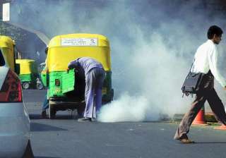 delhi govt aims to make city roads dust free -... delhi govt aims to make city roads dust free -...