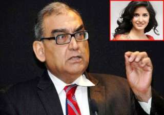 justice katju apologises for his katrina as next... justice katju apologises for his katrina as next...