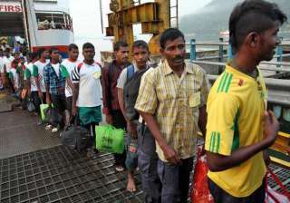 lankan refugees divided on returning home par... lankan refugees divided on returning home par...