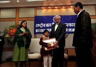 mhonbeni ezung youngest recipient of the bravery... mhonbeni ezung youngest recipient of the bravery...