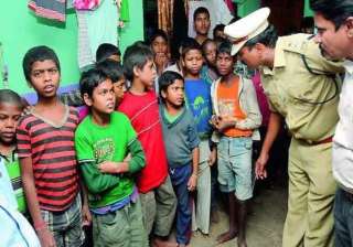 police 350 child labourers rescued from hydrabad... police 350 child labourers rescued from hydrabad...