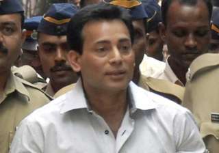 gangster abu salem s aide arrested in delhi -... gangster abu salem s aide arrested in delhi -...