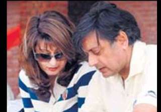 one thousand people to attend shashi sunanda... one thousand people to attend shashi sunanda...