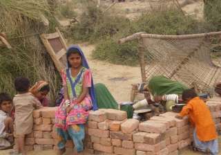 gurjars offer marriage land to displaced pakistan... gurjars offer marriage land to displaced pakistan...