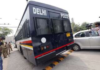 delhi police to launch app to register auto theft... delhi police to launch app to register auto theft...