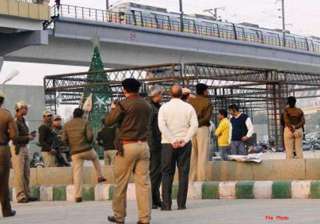 alert sounded in delhi after paris attack - India... alert sounded in delhi after paris attack - India...