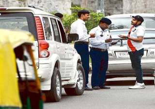 over 85k complaints on delhi traffic police s... over 85k complaints on delhi traffic police s...