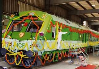 go green railways starts first cng powered train... go green railways starts first cng powered train...