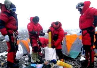 modi s swachh bharat to reach mount everest army... modi s swachh bharat to reach mount everest army...
