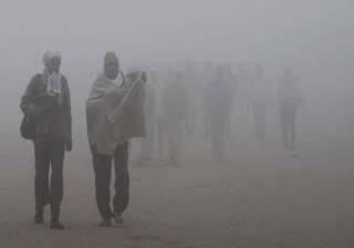 dense fog drizzle make uttar pradesh chilly -... dense fog drizzle make uttar pradesh chilly -...