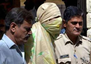another suspected indian mujahideen operative... another suspected indian mujahideen operative...