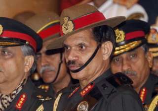 pak continues to support militants in j k army... pak continues to support militants in j k army...