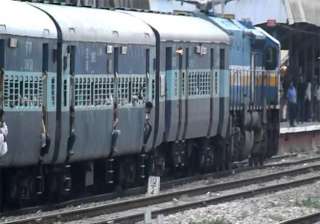 jammu mail catches fire no casualties - India TV jammu mail catches fire no casualties - India TV