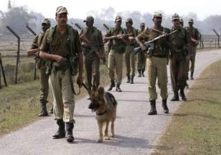 bsf convoy attacked in shillong 3 injured - India... bsf convoy attacked in shillong 3 injured - India...