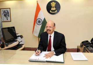 nasim zaidi takes over as new chief election... nasim zaidi takes over as new chief election...
