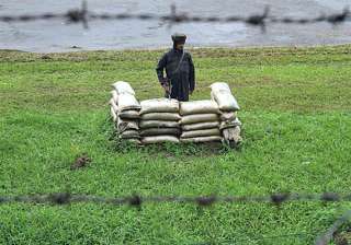 indian army destroys 4 pak posts near loc as pak... indian army destroys 4 pak posts near loc as pak...