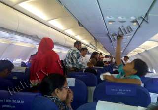 indigo srinagar mum flight suffers bird hit... indigo srinagar mum flight suffers bird hit...
