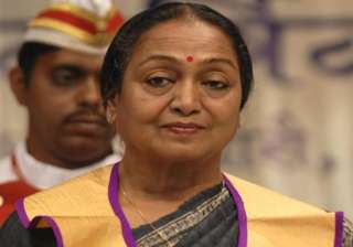jpc report on 2g scam submitted to lok sabha... jpc report on 2g scam submitted to lok sabha...