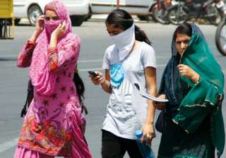 jammu records season s highest temperature at 44... jammu records season s highest temperature at 44...