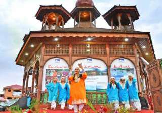 kashmir tourism festival kicks off in srinagar -... kashmir tourism festival kicks off in srinagar -...