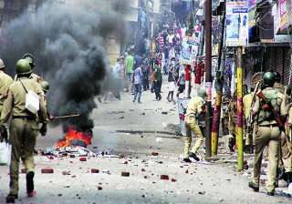 kishtwar clashes curfew continues in eight jammu... kishtwar clashes curfew continues in eight jammu...