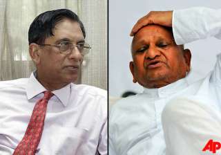 let pm go to anna hazare and break his fast says... let pm go to anna hazare and break his fast says...