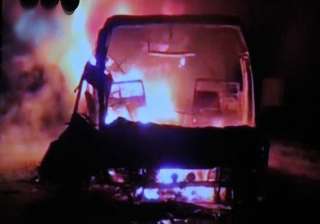 live reporting hyderabad bound bus catches fire... live reporting hyderabad bound bus catches fire...