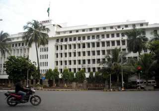 maha mantralaya staff get salary via aadhar... maha mantralaya staff get salary via aadhar...