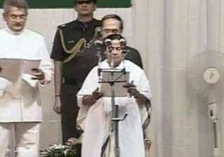 mamata sworn in as bengal s first woman cm -... mamata sworn in as bengal s first woman cm -...