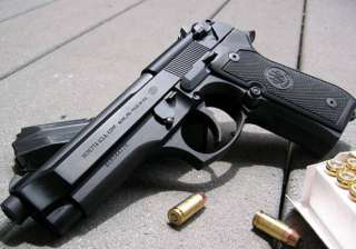man shot at by sp mla s sons - India TV man shot at by sp mla s sons - India TV