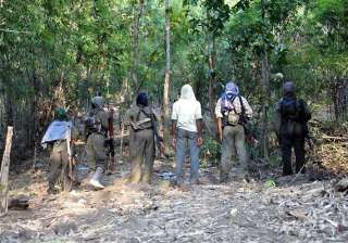 maoists attack bsf convoy in odisha four jawans... maoists attack bsf convoy in odisha four jawans...