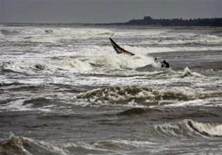 mass evacuation continues in coastal odisha ap... mass evacuation continues in coastal odisha ap...