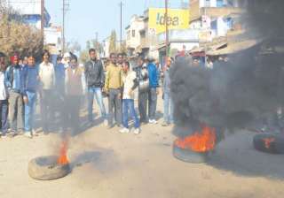 mixed response to jharkhand bandh - India TV mixed response to jharkhand bandh - India TV