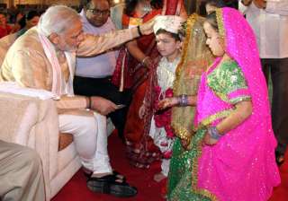 modi inaugurates garba festival in gujarat -... modi inaugurates garba festival in gujarat -...
