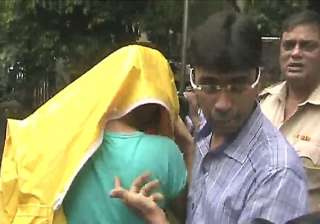 tv actress sakshi parikh s car runs over five... tv actress sakshi parikh s car runs over five...