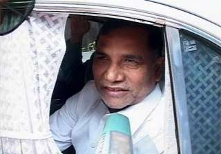 mumbai cong leader kripashankar booked under arms... mumbai cong leader kripashankar booked under arms...