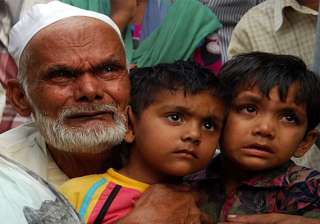 muslim body to build houses for muzaffarnagar... muslim body to build houses for muzaffarnagar...