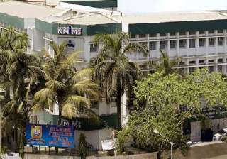 narsee monjee ties up with uk s university of... narsee monjee ties up with uk s university of...